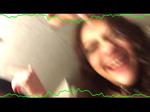 ❤️ Suruali mbili za kihemko za brunette mbili hukaa wanaharamu wa ajabu Ponografia tu ️❤