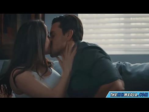 ❤️ Ngono ya kimapenzi na mama mzuri wa busty Ponografia tu ️❤